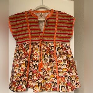 Ivy Jane NWOT top with eye catching print size S